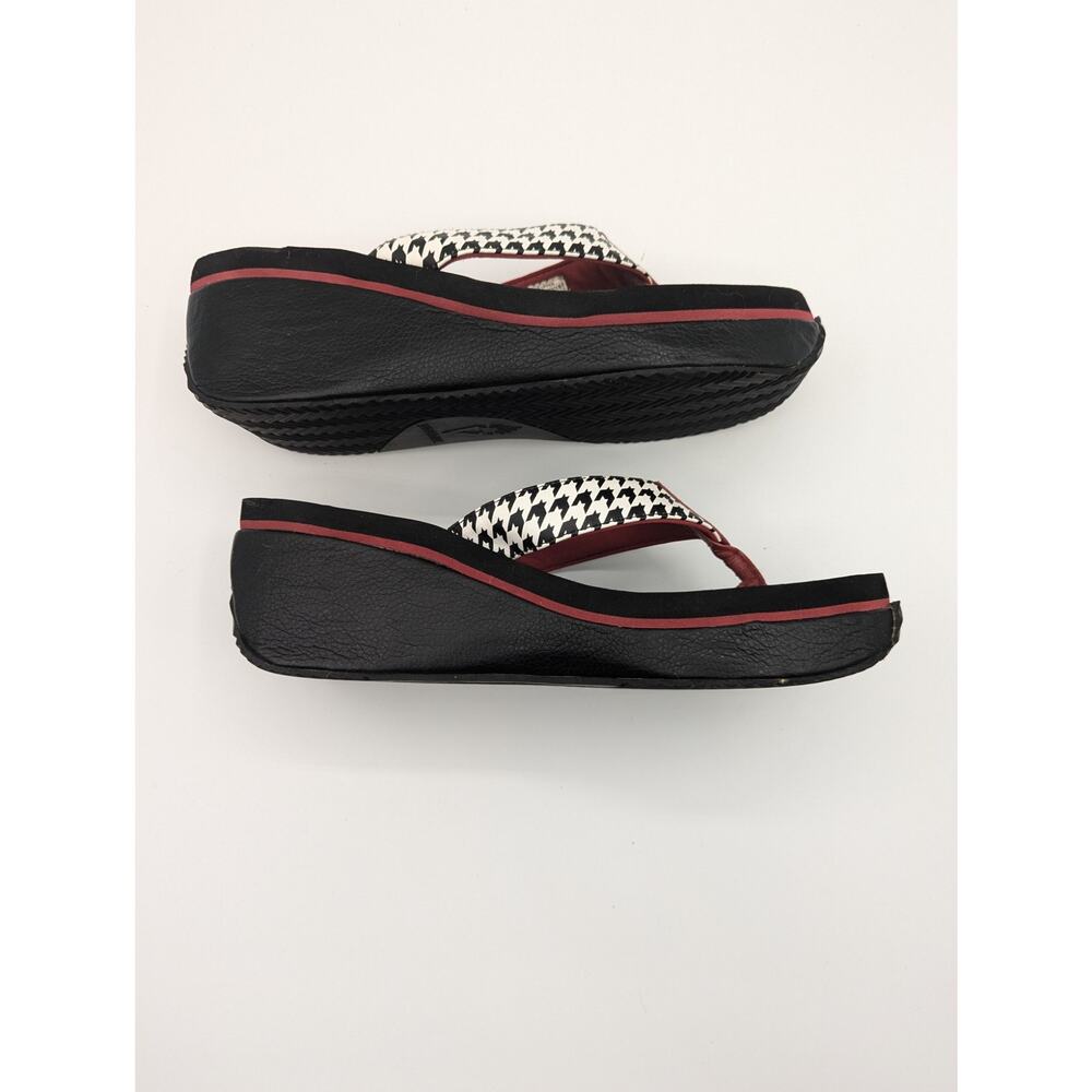 Volatile Bat Checkered Platform Flip Flops Size 9 - image 5